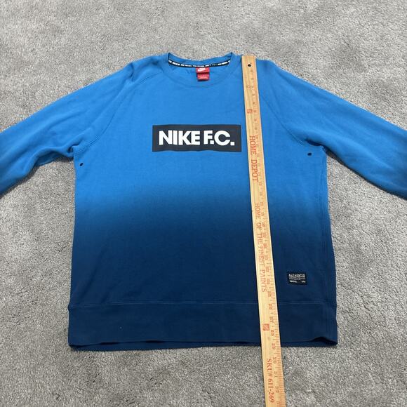 Nike FC Soccer Sweatshirt Pullover Mens Size Large Blue Ombre Crewneck - Picture 4 of 5
